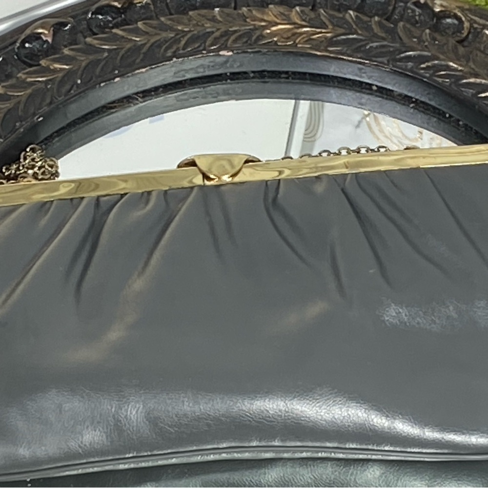 Chic Vintage Gray Leather Clutch with Gold Chain - Picture 11 of 13